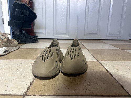 Yeezy foam runner stone sage - runner,