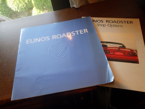 Eunos mazda roadster brochure - eunos,