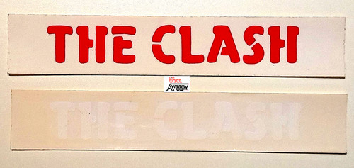 The clash adesivo gruppo - "the,