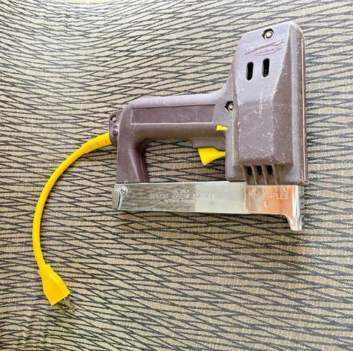 Pinza per pistola elettrica