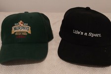 coppia cappellini a visiera - nuovi mai indossati -MURPHYS - GATORADE