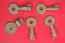 5 CHIAVI ANTICHE invecchiate