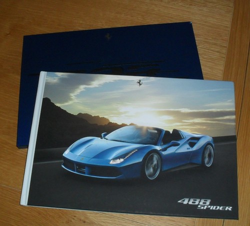 Libro brochure rigido ferrari - libro,