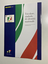 2011 Folder Filatelico 150° Unita' D'Italia - Tricolore con Bandiera Seta