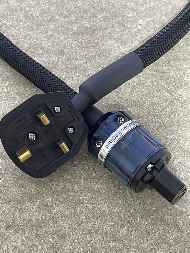 Merlin cables black - cables, widow