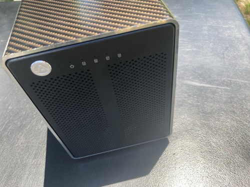 Akitio quad bay thunderbolt - quad,