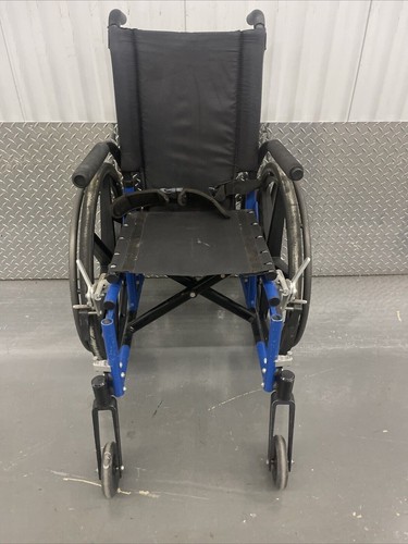 Sedia rotelle pieghevole - a,