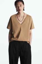 T-shirt COS taglia M marrone