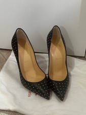 Christian Louboutin Nappa Pigalle Follies 37.5 Nero/Borchie oro
