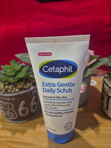 Cetaphil scrub quotidiano - cetaphil,