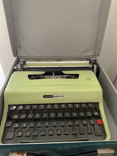 Macchina scrivere olivetti - scrivere,