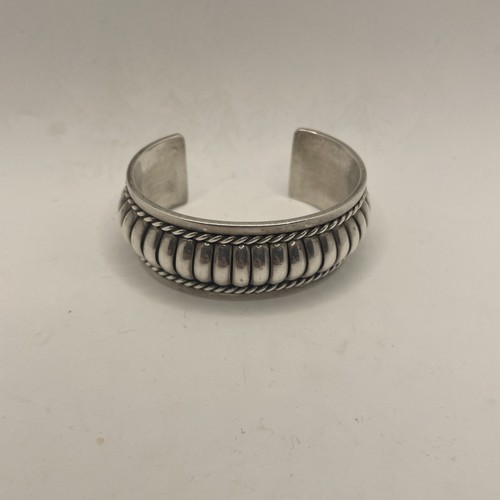 Bracciale intrecciato nativi