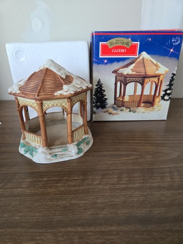 Gazebo vintage mervyn - vintage, mervyn’s