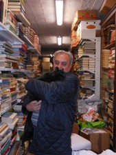 Lotto blocco STOCK di 50 libri vecchi genere librerie mercatini bazar romanzi 