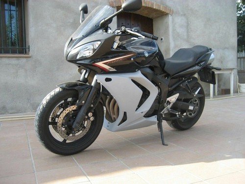 Nuove carene laterali yamaha - carene,