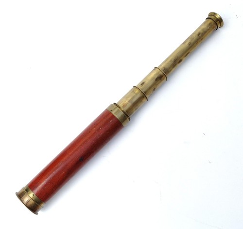 Telescopio tre cassetti - a,