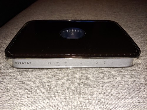 Netgear wndr3300 300 4 - netgear,