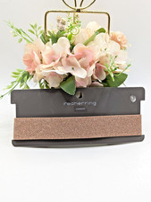 Collana girocollo in tessuto