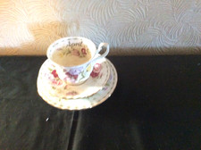 Royal Albert Fiore del Mese