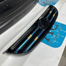 Radiator grill WALD lexus