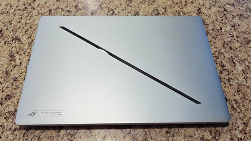 Asus rog zephyrus g16 - rog, oled