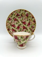 Royal Albert Old Country Roses Chintz - Trio di tazze, piattini e piatti da dessert con piedini