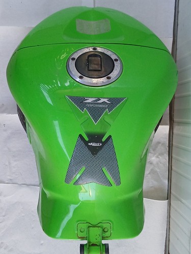 Serbatoio kawasaki anno - zx,