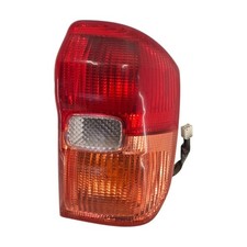 FANALE POST. DESTRO 8155142060 per TOYOTA RAV 4 2A SERIE (09/00>01/06<) 2.0 2000