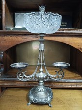 ANTICA ALZATA CENTROTAVOLA PRIMI '900 IN PELTRO ARGENTATO E CIOTOLA IN CRISTALLO