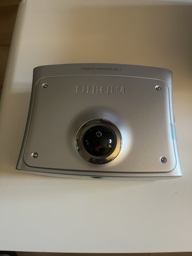 Fuji film fine pix qs7 - fuji,
