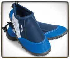 SCARPE DA SCOGLIO PER IL MARE