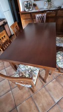 Mobili soggiorno Tavolo, sedie, credenza