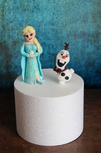 Figurine commestibili fatte - , a