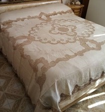 copriletto matrimoniale in Cantù simile alla foto