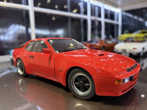 Autoart 1980 porsche - 1/18, 924
