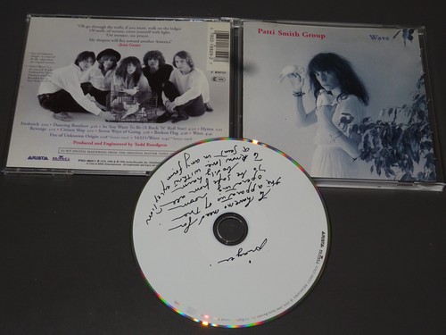 Patti smith group wave - patti,