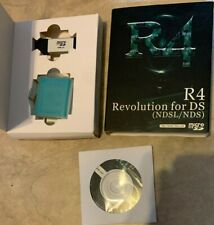 R4 Revolution DS + cartuccia DS Lite + adattatore USB e disco NUOVO in scatola VENDITORE USA