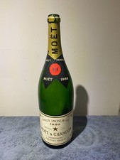HUGE 3.08L VINTAGE MOET &