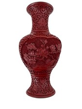 Antico vaso laccato rosso Cina intagliato decorazione foglie e fiori