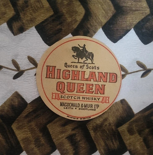 Vintage highland queen scotch - vintage,