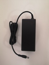 Alimentatore switching input 100-240VAC IEC13 - output 12VDC 3A 5.5mm 