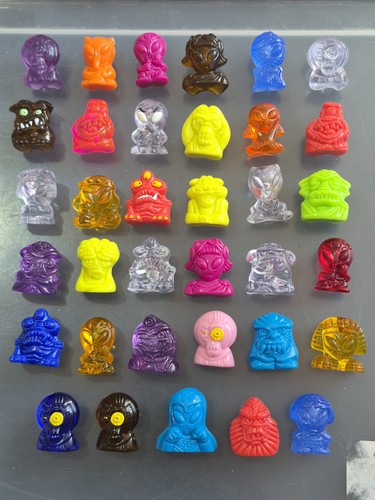Gogo crazy bones aliens 1999 - gogo's,
