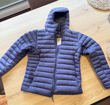 Patagonia Down Sweater Hoody -