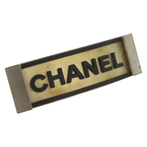 Chanel valletta metallo gomma - chanel,