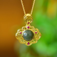 Ciondolo alla moda giada