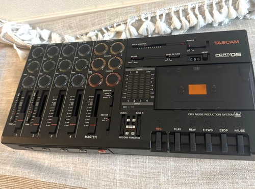 Registratore cassette tascam - a,