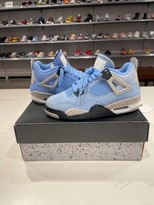 Air Jordan 4 UNC usate taglia