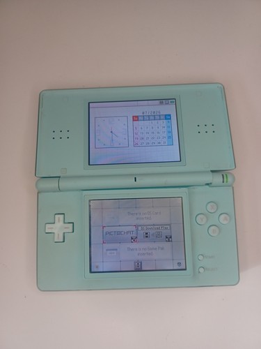 Nintendo lite console - ds,