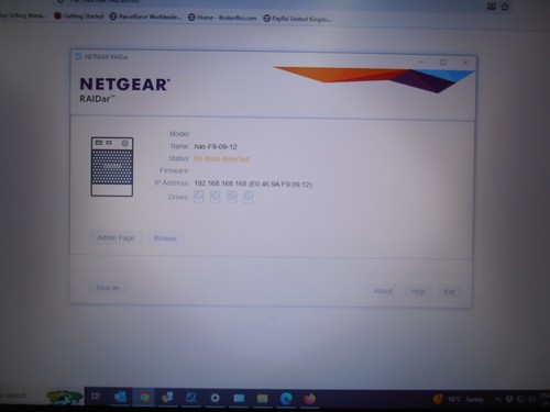 Netgear readynas rndu4000 nas - netgear,