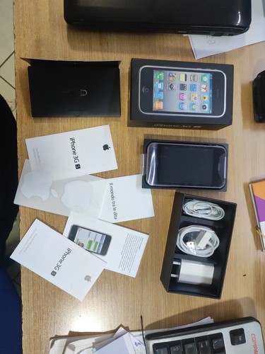 Apple iphone 3gs - apple,
